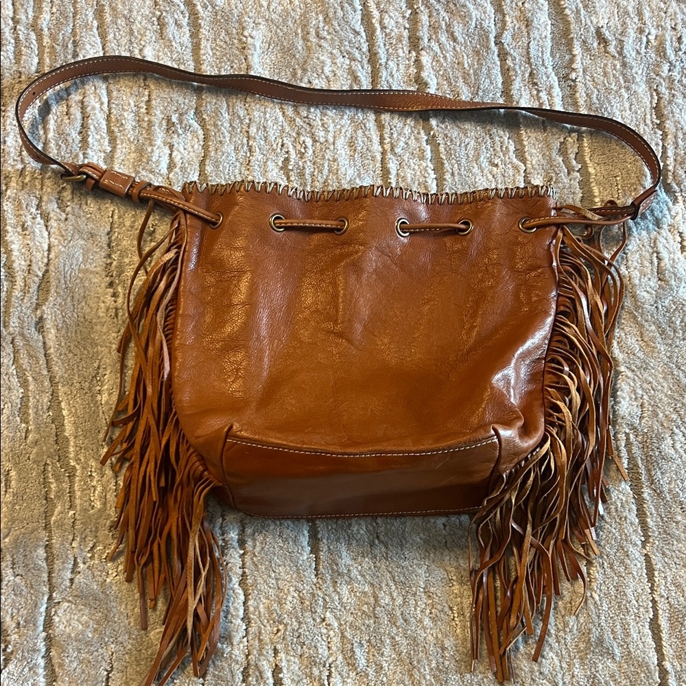 Fringe Leather Shoulder Bag - Brown